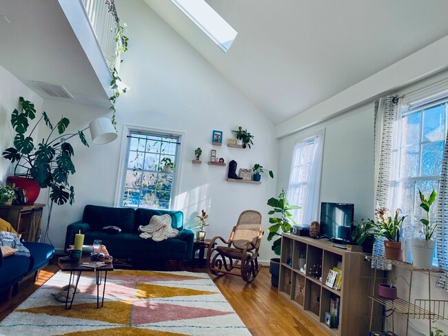 property at 2200 Washington Ave