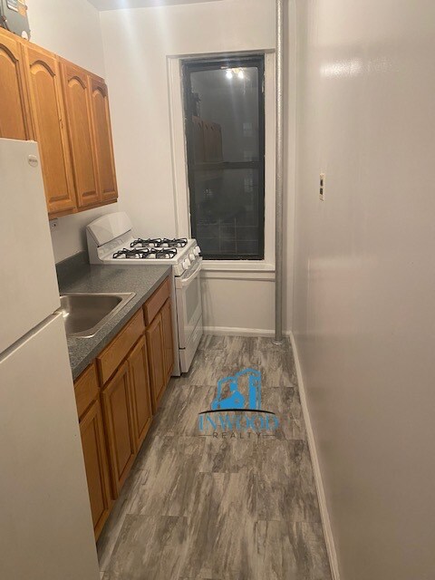 147 W 230th St in Bronx, NY - Building Photo - Building Photo