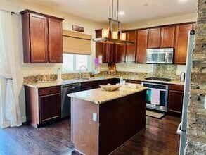 25589 Foxglove Ln in Corona, CA - Building Photo - Building Photo