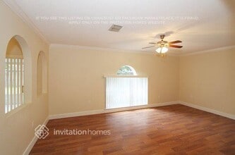 3223 Scenic Woods Dr in Deltona, FL - Foto de edificio - Building Photo