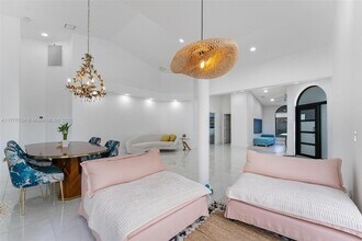 23137 Via Stel in Boca Raton, FL - Building Photo - Building Photo