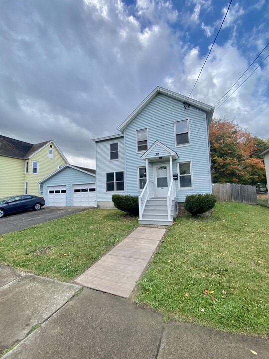 30 Crandall St in Cortland, NY - Building Photo