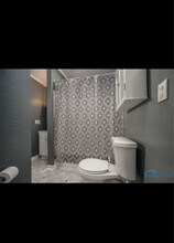 228 Deigle Dr in Toledo, OH - Building Photo - Building Photo