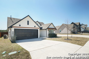 5536 Jewel Curv in San Antonio, TX - Building Photo - Building Photo