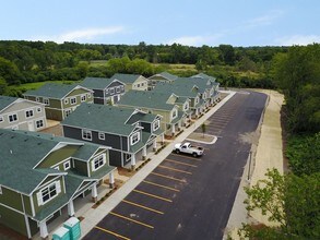 Quarters East Lansing Cottages in East Lansing, MI - Building Photo - Building Photo