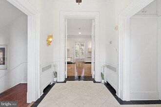 3308 R St NW in Washington, DC - Building Photo - Building Photo