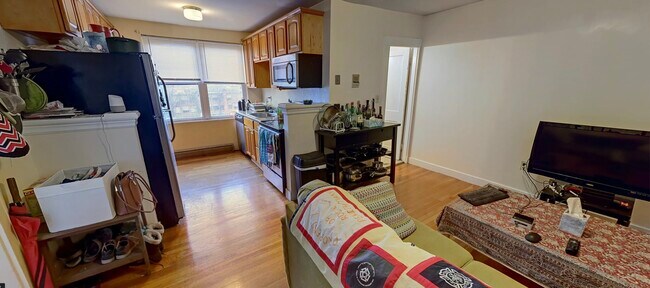 402 Highland Ave, Unit 20 in Somerville, MA - Foto de edificio - Building Photo