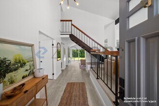 25572 Vía Brava in Santa Clarita, CA - Building Photo - Building Photo