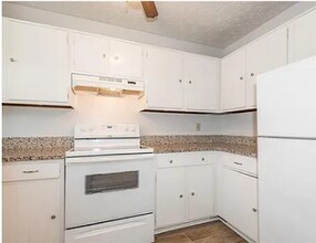1723 Wynndowne Trail in Smyrna, GA - Building Photo - Building Photo