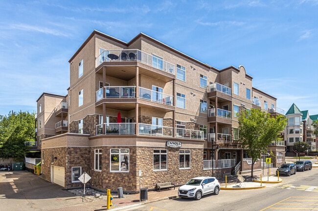 5 Perron St