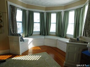 195 Pequot Ave in New London, CT - Building Photo - Building Photo