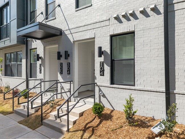 905 Ball Field Aly in Cary, NC - Foto de edificio - Building Photo