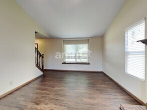 5017 Open Meadow Dr in Independence, KY - Building Photo - Building Photo