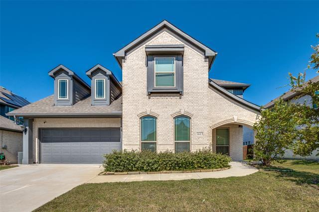 1613 Benny Ln in Little Elm, TX - Building Photo