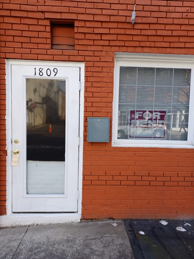 1809 Eastern Ave in Baltimore, MD - Building Photo - Building Photo