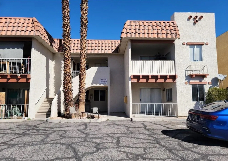 5268 Retablo Ave in Las Vegas, NV - Building Photo