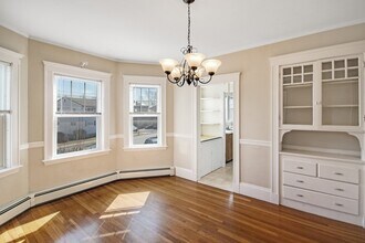 2 Clyde Rd-Unit -2 in Watertown, MA - Building Photo - Building Photo