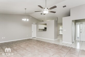 530 Delido Way in Kissimmee, FL - Building Photo - Building Photo