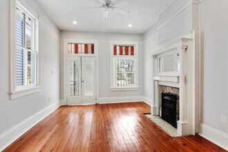 3023 Banks St in New Orleans, LA - Building Photo - Building Photo