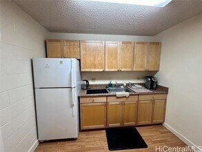 98-1034-1034 Moanalua Rd in Aiea, HI - Building Photo - Building Photo