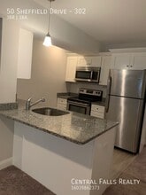 50 Sheffield Dr, Unit 302 in Dover, NH - Building Photo - Building Photo