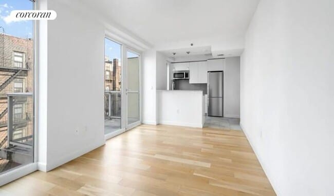 111 E 115th St in New York, NY - Foto de edificio - Building Photo