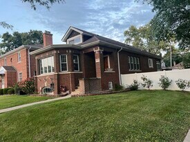 10357 S Campbell Ave in Chicago, IL - Building Photo