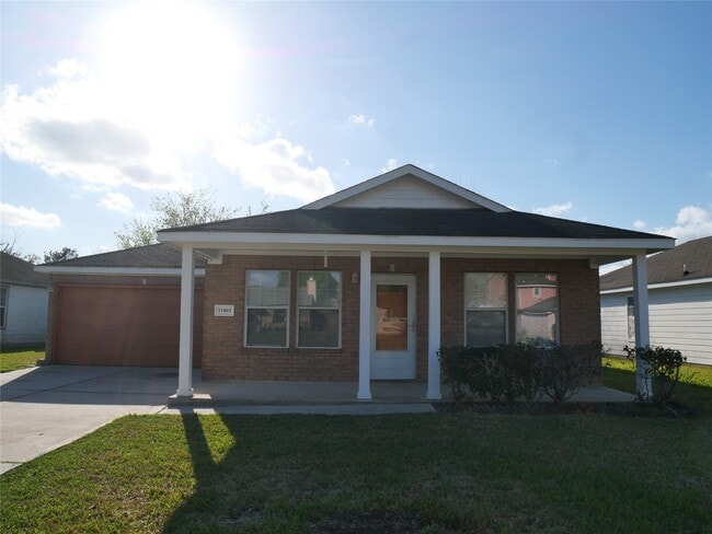 11802 Greenshire Dr in Houston, TX - Building Photo - Building Photo