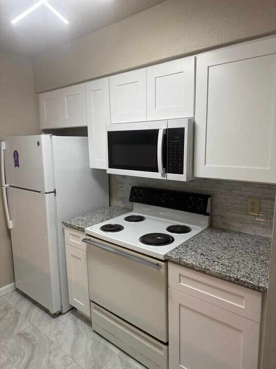 5630 Boca Raton Blvd in Fort Worth, TX - Building Photo