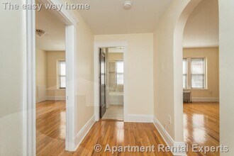 123 Highland Ave in Somerville, MA - Foto de edificio - Building Photo