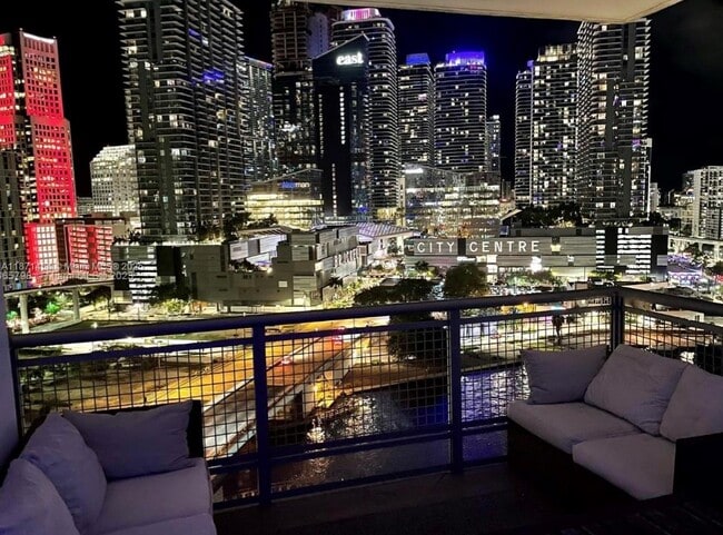 property at 350 S Miami Ave