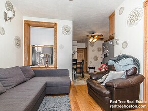 5 Phillips St, Unit 2 in Boston, MA - Building Photo - Building Photo
