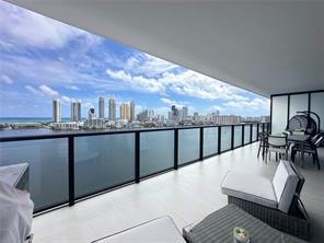 7391 Island Estates Dr in Aventura, FL - Building Photo - Building Photo