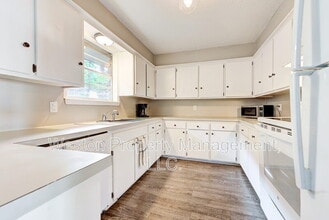 4104 Mason Dr in Oklahoma City, OK - Building Photo - Building Photo