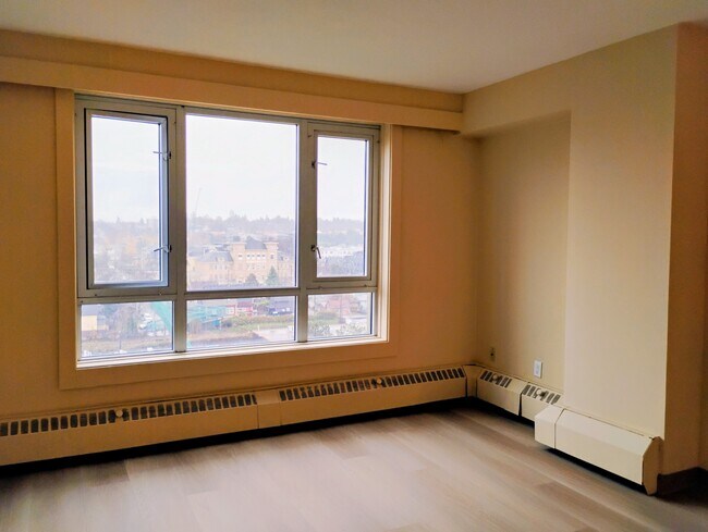 Stamps Place in Vancouver, BC - Building Photo - Building Photo