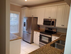1045 Kokomo Key Ln in Delray Beach, FL - Building Photo - Building Photo