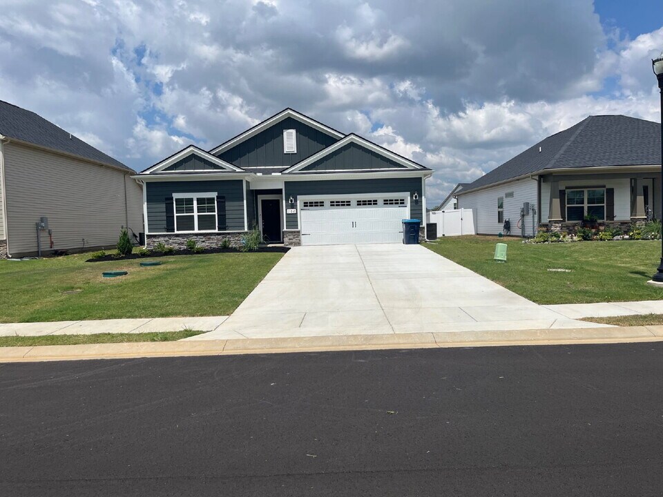 306 Crimper Ln in Murfreesboro, TN - Building Photo