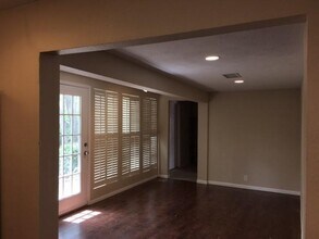 3534 Princeton Dr in Irving, TX - Foto de edificio - Building Photo
