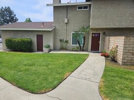 4195 Kingsley St in Montclair, CA - Building Photo