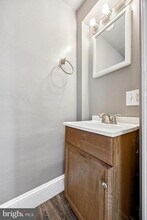 437 Roxborough Ave in Philadelphia, PA - Building Photo - Building Photo