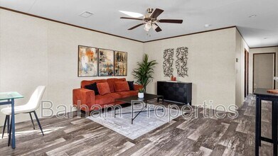 119 Eagle Nest Dr in Nacogdoches, TX - Foto de edificio - Building Photo