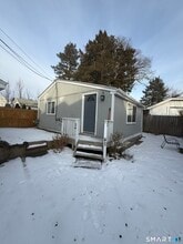 20 Ponus Ave in Stamford, CT - Building Photo - Building Photo