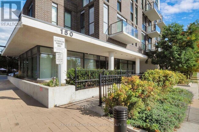 150 Fairview Mall Dr in Toronto, ON - Building Photo - Building Photo