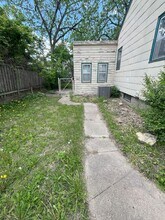 432 James St in Waterloo, IA - Building Photo - Building Photo