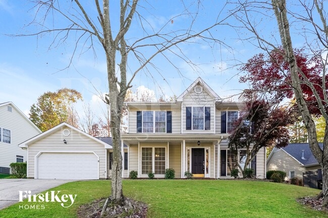 property at 3121 Southhampton Dr