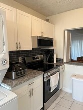 1120 Lemon Tree Terrace in Delray Beach, FL - Building Photo - Building Photo