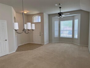 3535 Shiraz Loop in Round Rock, TX - Foto de edificio - Building Photo