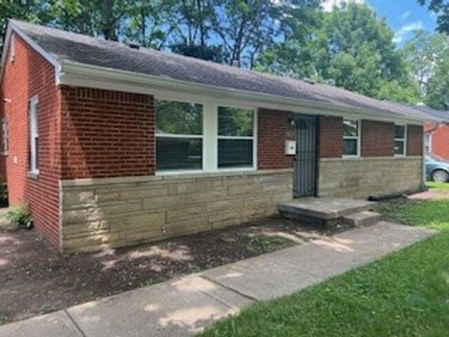 property at 3818 N Bolton Ave