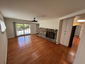 1221 Covington Rd in Los Altos, CA - Building Photo - Building Photo