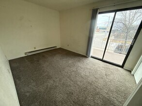 304 4th Ave E in Williston, ND - Building Photo - Building Photo